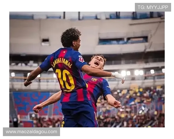 客战黄潜破门，巴萨中场巴勃罗-托雷斩获西甲生涯处子球